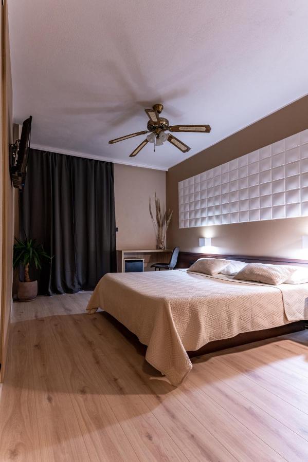 Villa Maimare Biograd Na Moru Eksteriør billede